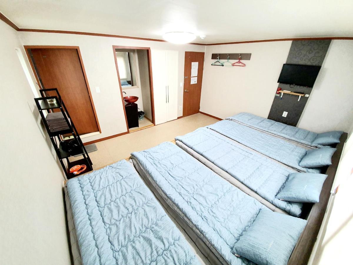 Twin Panda Guesthouse Seoul Eksteriør billede