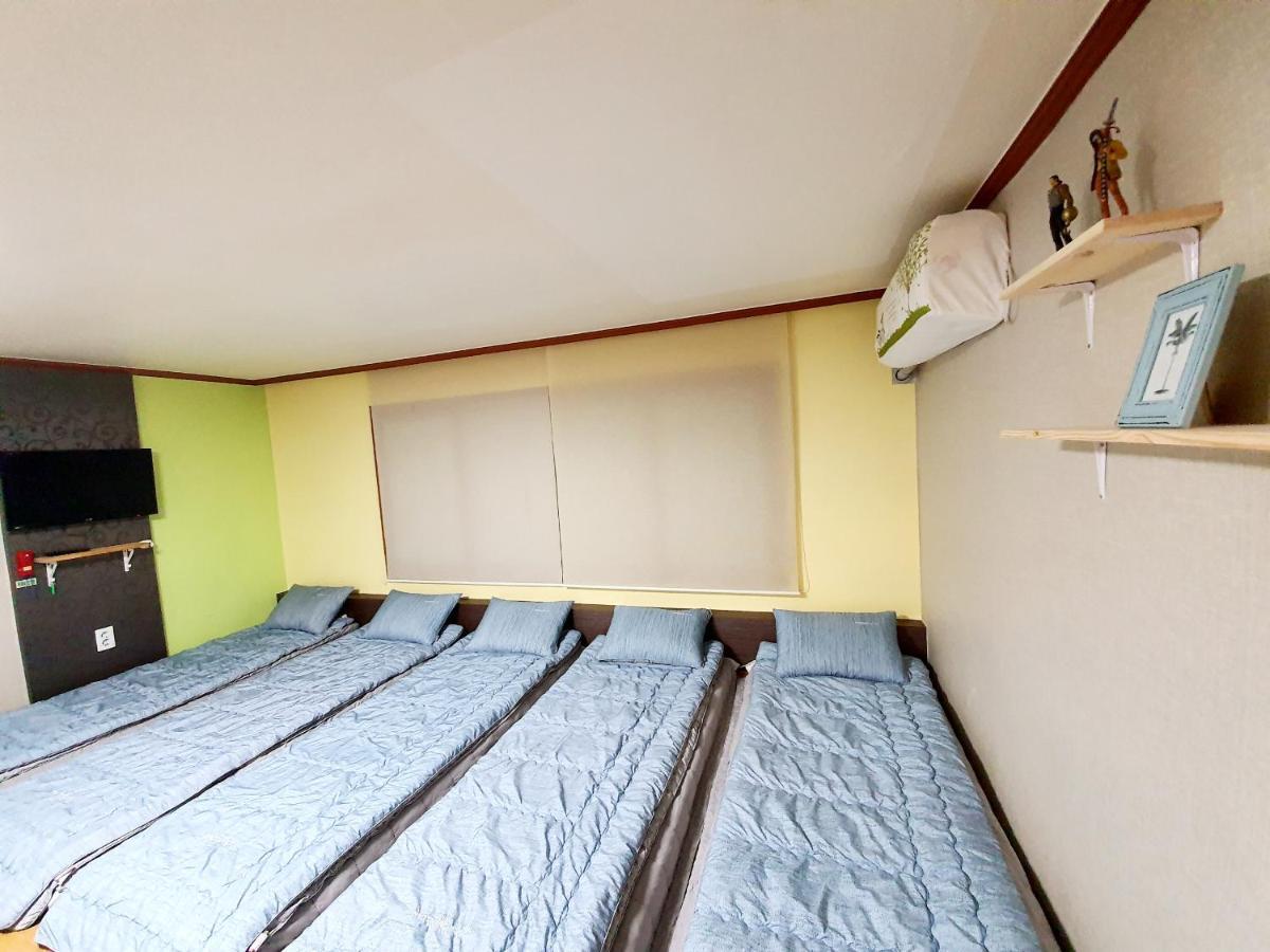 Twin Panda Guesthouse Seoul Eksteriør billede