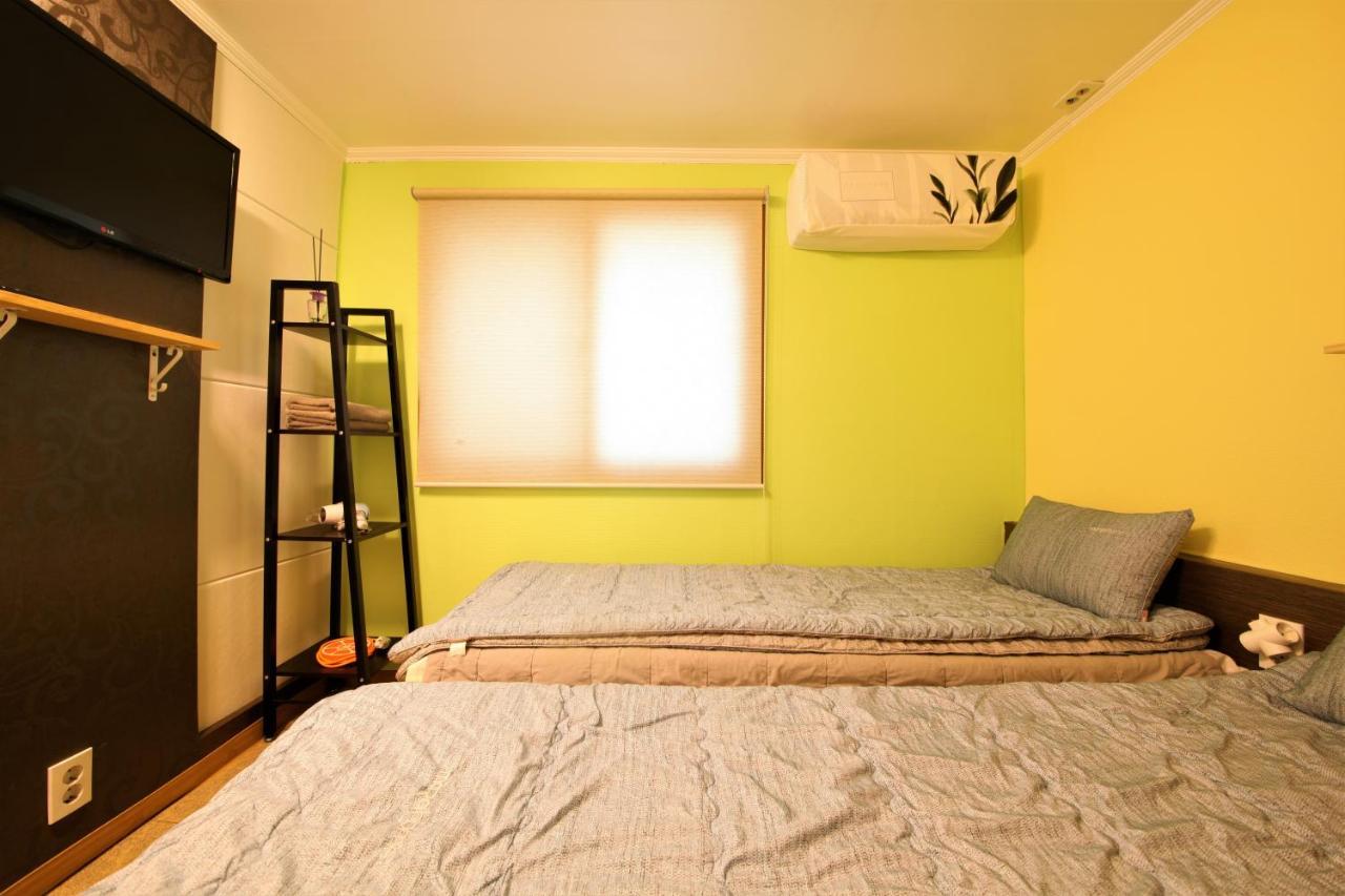 Twin Panda Guesthouse Seoul Eksteriør billede