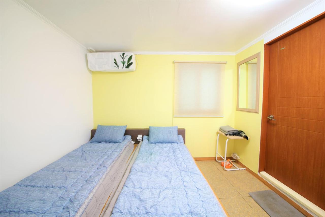 Twin Panda Guesthouse Seoul Eksteriør billede